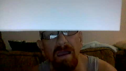 Snapshot of mhitch924 chatting on 06/18/26, 01:28 mhitch924 online show from 06/18/26, 01:28