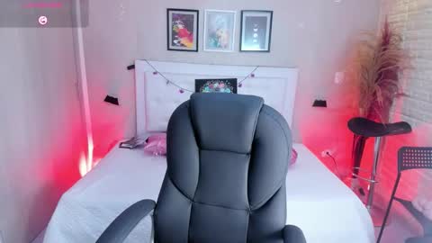 Mhonika online show from 10/18/25, 12:06