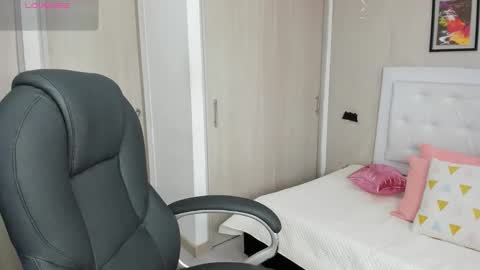 Mhonika online show from 10/20/25, 12:05