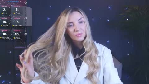 mi1a_ online show from 12/17/25, 03:23