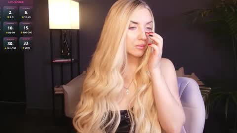 Snapshot of mi1a_ chatting on 03/04/26, 03:01 mi1a_ online show from 03/04/26, 03:01