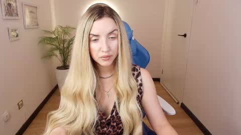 Snapshot of mi1a_ chatting on 07/04/26, 03:02 mi1a_ online show from 07/04/26, 03:02