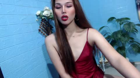 Snapshot of mi_akai chatting on 07/09/26, 02:15 Cretchie For You online show from 07/09/26, 02:15