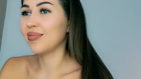 Snapshot of mia4sin chatting on 04/12/26, 11:04 Mia Martskaya online show from 04/12/26, 11:04