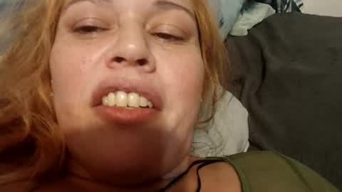 mia714cruz online show from 09/20/25, 12:17