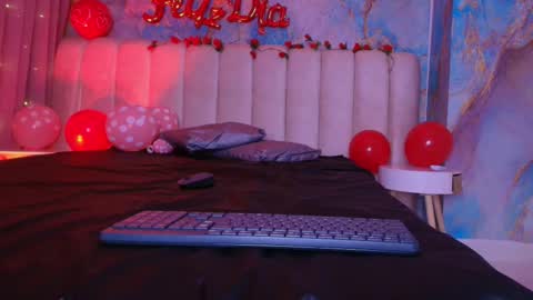 Emi online show from 02/12/26, 07:20