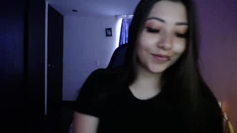 Snapshot of mia_112022 chatting on 02/21/25, 04:37 Mia zoe online show from 02/21/25, 04:37