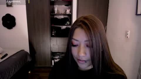 Snapshot of mia_112022 chatting on 06/03/26, 06:02 Mia zoe online show from 06/03/26, 06:02