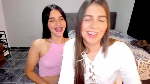 mia_18nice online show from 05/06/26, 03:13