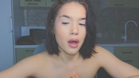 Mia online show from 02/25/25, 02:36