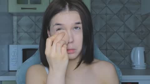 Mia online show from 03/06/25, 11:53