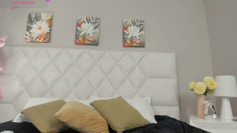 Snapshot of mia__bailey_ chatting on 04/15/26, 03:13 mia__bailey_ online show from 04/15/26, 03:13