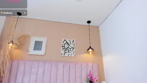 mia__bailey_ online show from 07/13/26, 07:05