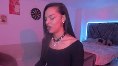 Snapshot of mia__gatess chatting on 07/12/26, 10:12 Mia Gates online show from 07/12/26, 10:12