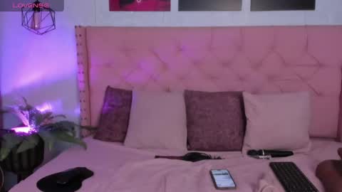 Snapshot of mia__star1 chatting on 04/15/26, 07:58 Mia online show from 04/15/26, 07:58