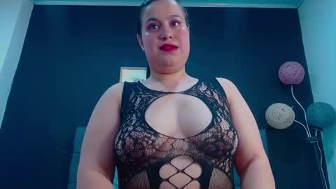 C A L L  M E  M I A  online show from 10/30/25, 04:36