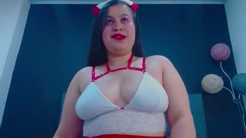 C A L L  M E  M I A  online show from 10/31/25, 03:07