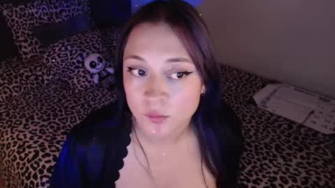 Snapshot of mia_adams_red chatting on 03/04/25, 02:17 mia online show from 03/04/25, 02:17