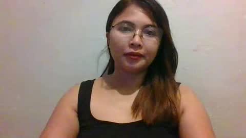 mia_bella04 online show from 10/30/25, 01:51
