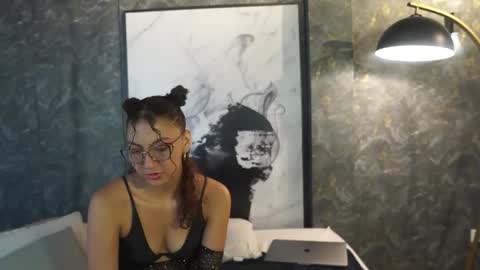 Snapshot of mia_belmont chatting on 04/09/26, 07:19 Belmont and Mia online show from 04/09/26, 07:19