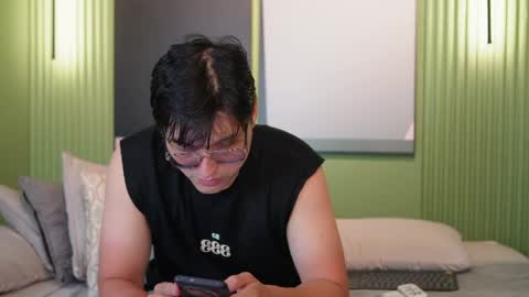 Snapshot of mia_belmont chatting on 05/22/26, 06:57 Belmont and Mia online show from 05/22/26, 06:57