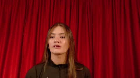 Snapshot of mia_benett_ chatting on 04/04/26, 02:58 Mia Benett online show from 04/04/26, 02:58