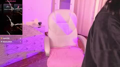 mia online show from 02/06/26, 05:56