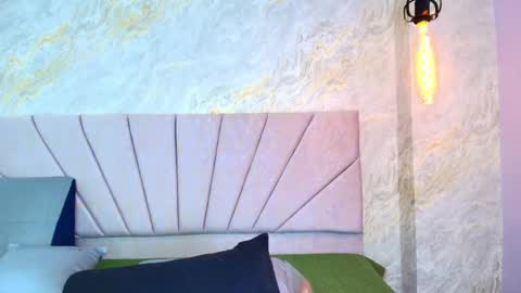 Snapshot of mia_candy_0 chatting on 05/29/26, 12:03 Mia online show from 05/29/26, 12:03