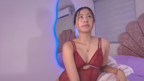 Mia  online show from 07/17/26, 03:35