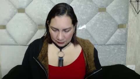 Snapshot of mia_coral1 chatting on 04/01/26, 01:17 Mia online show from 04/01/26, 01:17