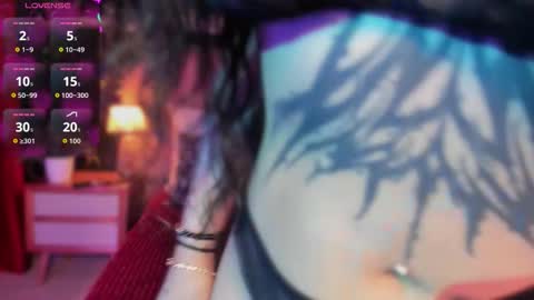 mia online show from 10/17/25, 09:17