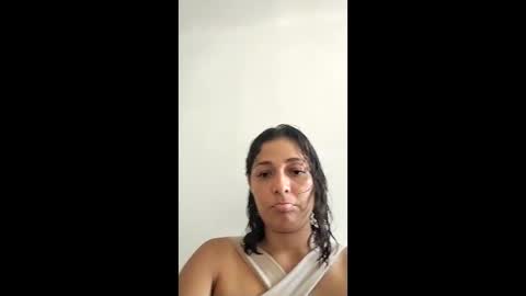 Snapshot of mia_diamon chatting on 05/16/26, 06:07 mia diamon online show from 05/16/26, 06:07