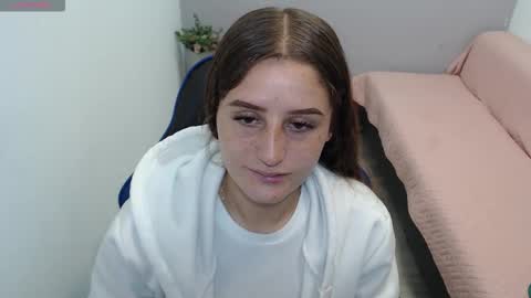 Mia online show from 02/19/26, 02:02