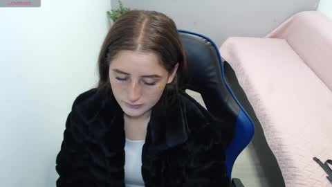 Mia online show from 02/23/26, 02:25