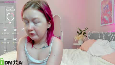 Mia online show from 09/18/25, 02:35