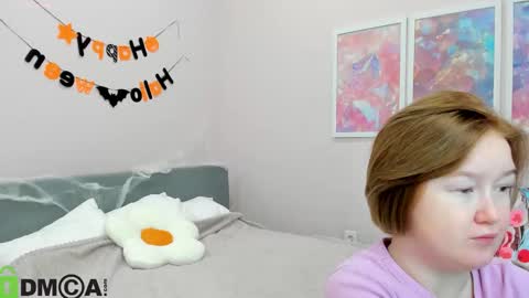 Mia online show from 11/03/25, 02:13