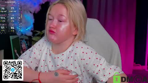 Snapshot of mia_ferd chatting on 03/13/26, 03:02 Mia online show from 03/13/26, 03:02