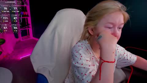 Snapshot of mia_ferd chatting on 03/14/26, 03:01 Mia online show from 03/14/26, 03:01