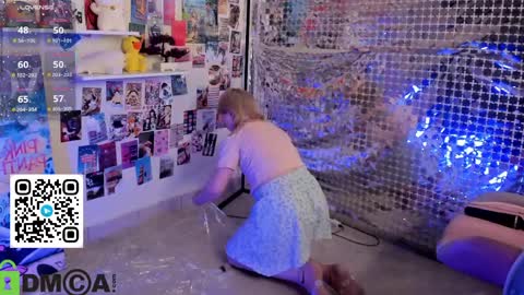 Snapshot of mia_ferd chatting on 03/27/26, 08:26 Mia online show from 03/27/26, 08:26