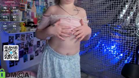 Snapshot of mia_ferd chatting on 03/28/26, 03:39 Mia online show from 03/28/26, 03:39