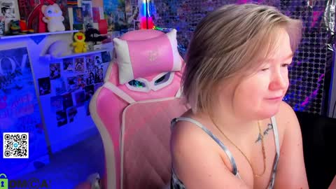 Snapshot of mia_ferd chatting on 04/06/26, 04:46 Mia online show from 04/06/26, 04:46