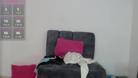 Snapshot of mia_foox29 chatting on 11/09/25, 12:03 M I A online show from 11/09/25, 12:03