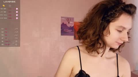 Mia  online show from 02/09/25, 09:05