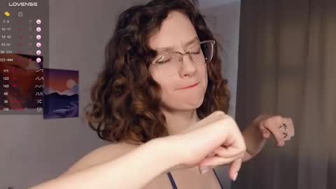 Mia  online show from 02/21/25, 10:07