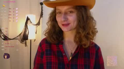 Mia  online show from 11/01/25, 05:04