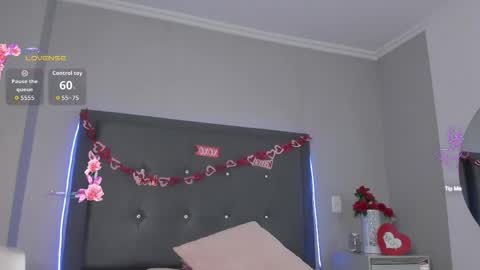 Snapshot of mia_gomez52 chatting on 04/18/26, 01:15 mia online show from 04/18/26, 01:15