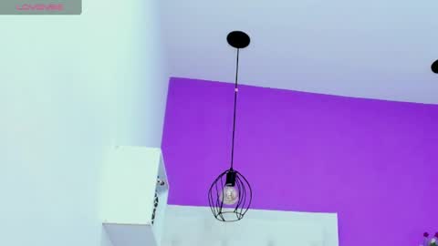 Snapshot of mia_horny69_ chatting on 02/05/25, 02:59 MIA online show from 02/05/25, 02:59