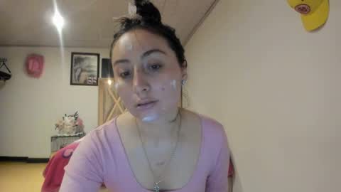 mia kaneee online show from 10/07/25, 09:01