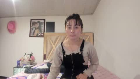 mia kaneee online show from 10/18/25, 01:30