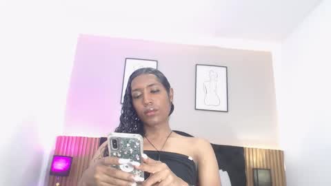 Mia online show from 02/27/26, 06:08